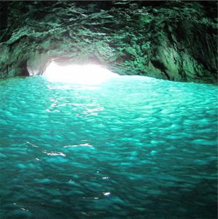 Amazing Cave visited on calanques excursion